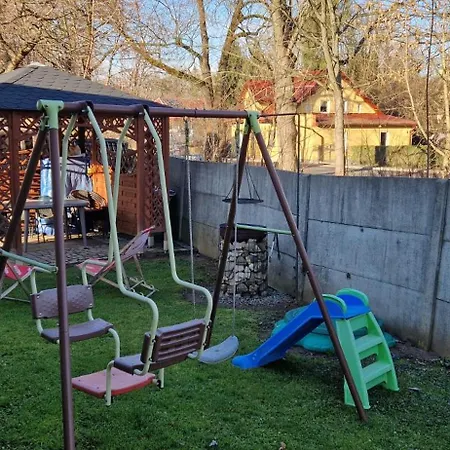 Semesterbostad Nati *